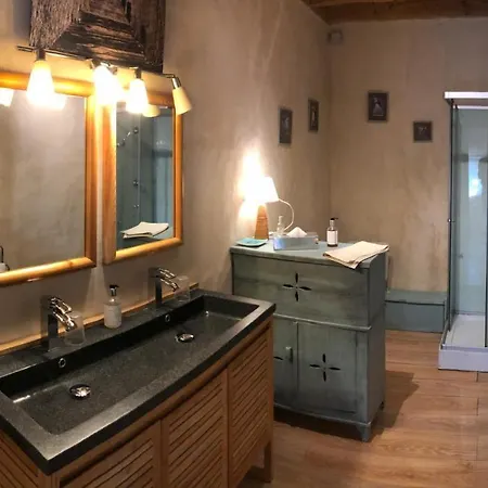 Et De Chateau Lardier Ferienhaus *